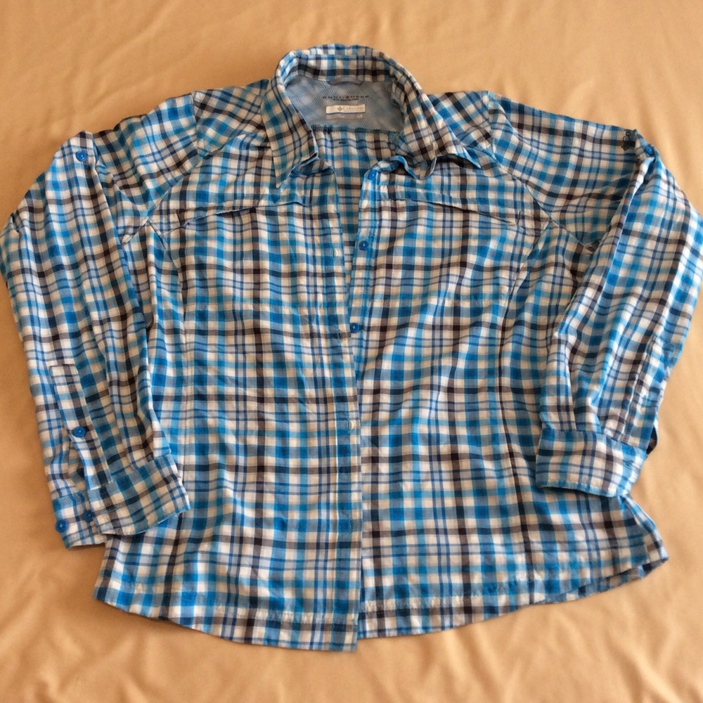 Ladies  Columbia Omni Shade long sleeve shirt